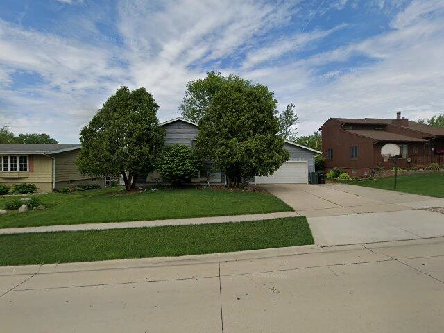 House image located at Cedar Falls, IA 50613