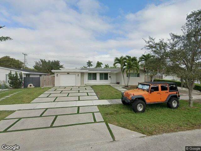 House image located at Miami, FL 33157
