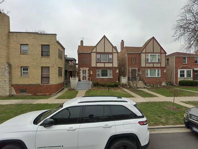 House image located at Bellwood, IL 60104