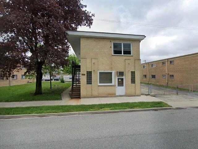 House image located at Berwyn, IL 60402