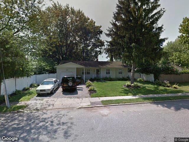 House image located at Bay Shore, NY 11706