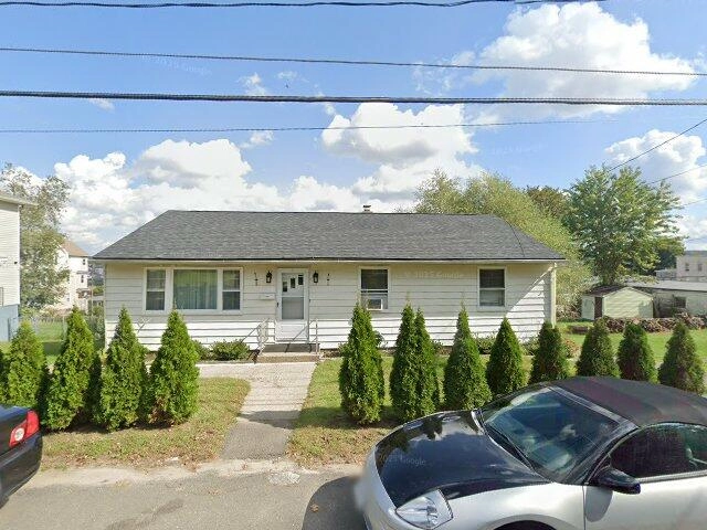 House image located at Saco, ME 04072