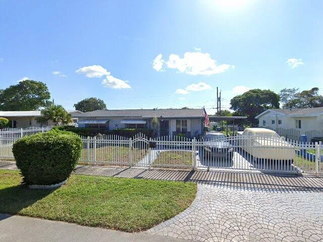 House image located at Miami, FL 33169