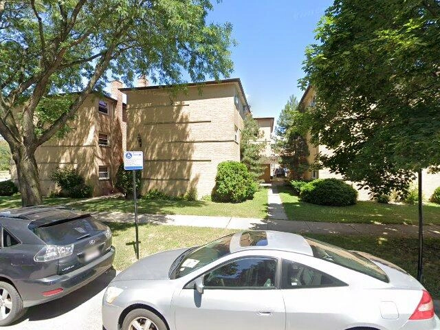 House image located at Chicago, IL 60656