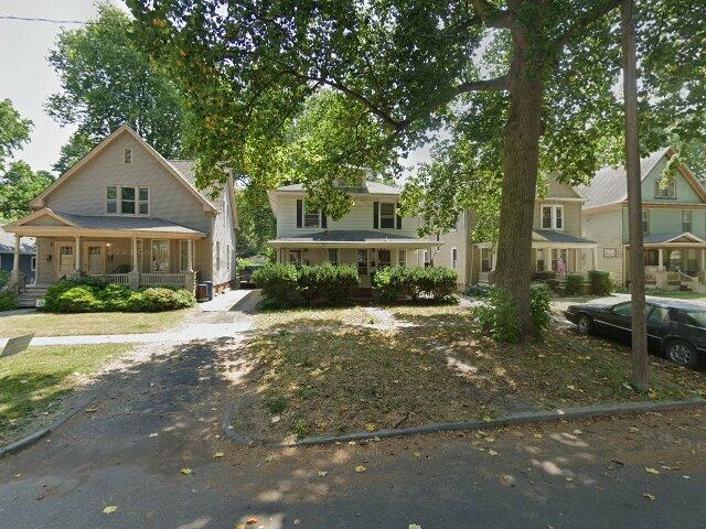 House image located at Springfield, IL 62704