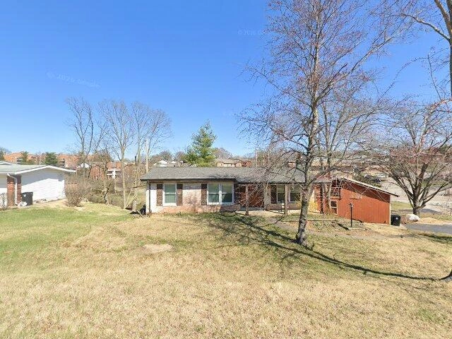 House image located at Saint Louis, MO 63146