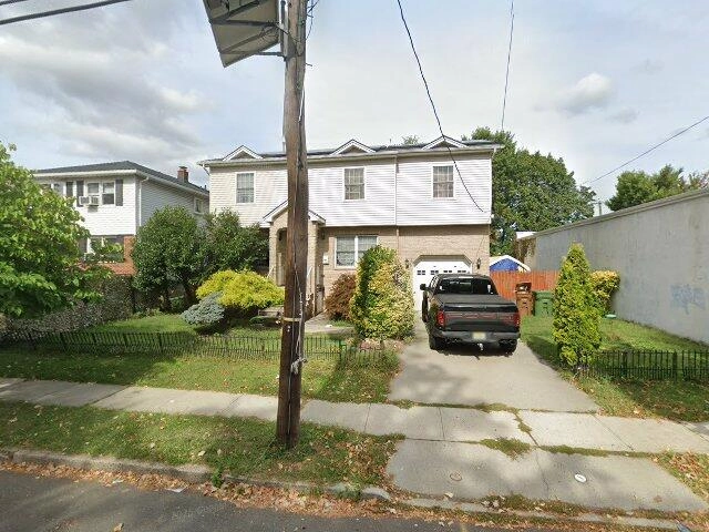 House image located at Linden, NJ 07036