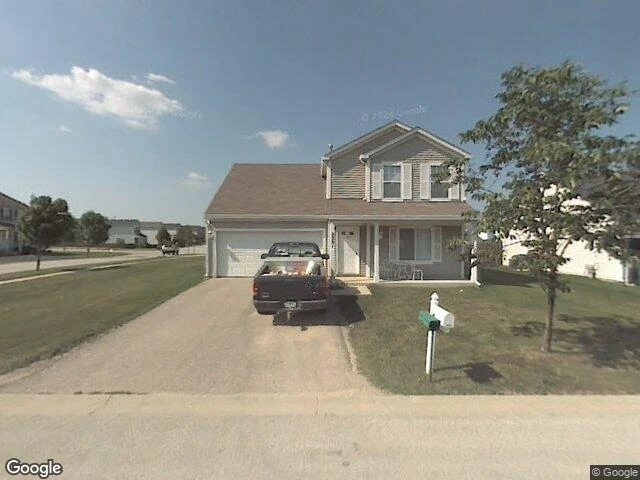 House image located at Round Lake, IL 60073