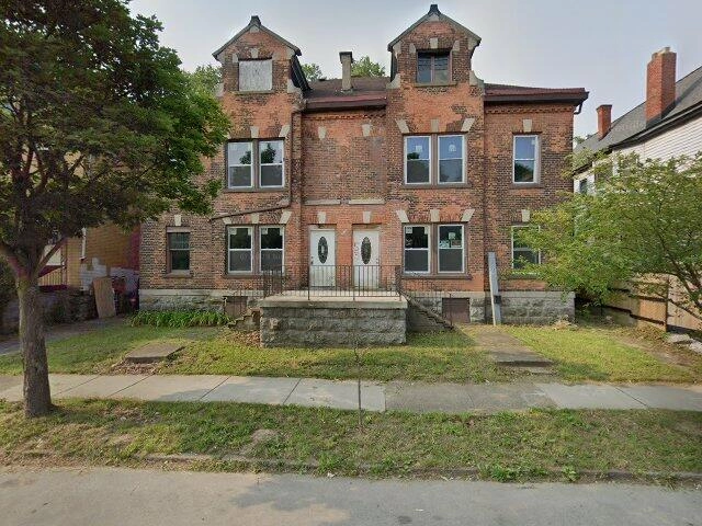 House image located at Carteret, NJ 07008