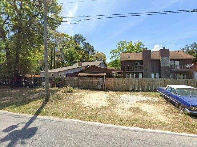 House image located at Pensacola, FL 32504