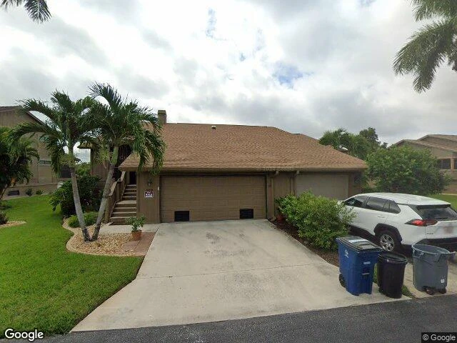 House image located at Fort Myers, FL 33908