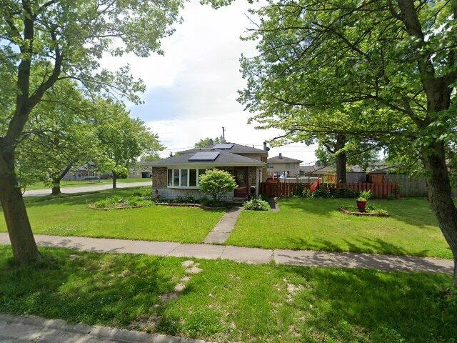 House image located at Lansing, IL 60438