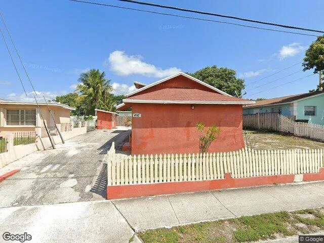 House image located at West Palm Beach, FL 33405