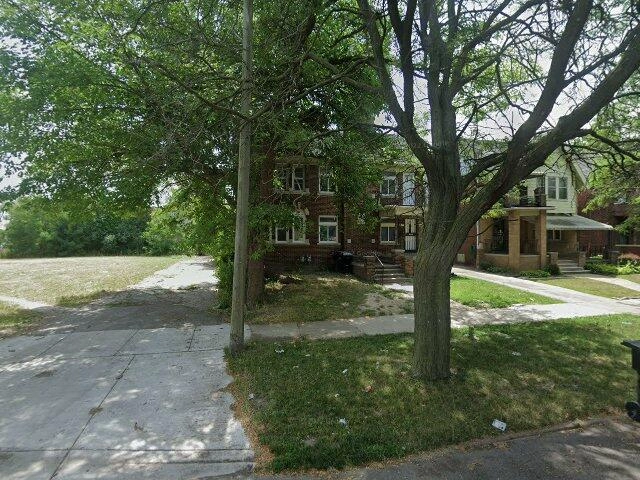 House image located at Detroit, MI 48206