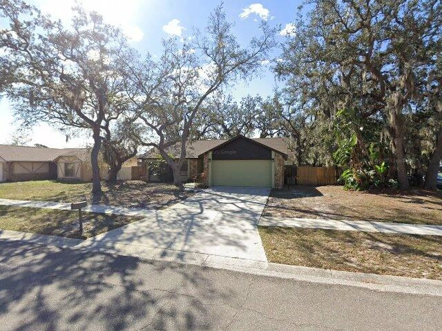 House image located at Valrico, FL 33596