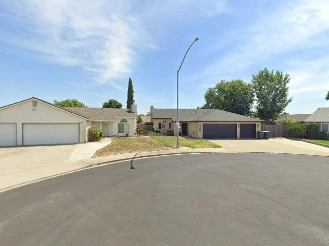 House image located at Oakdale, CA 95361