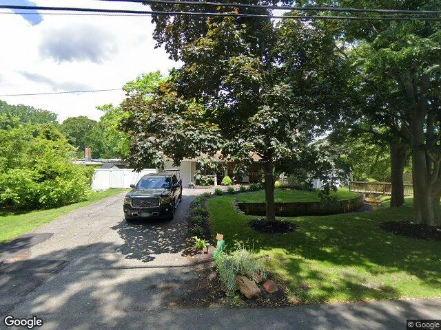 House image located at Oakdale, NY 11769