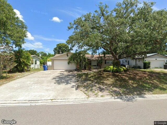 House image located at Saint Petersburg, FL 33712