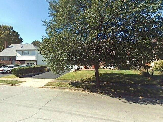 House image located at Massapequa, NY 11758