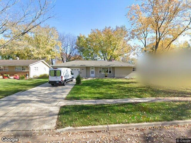 House image located at Elgin, IL 60123