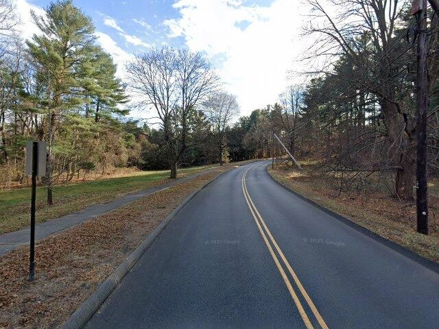 House image located at Woodburn, IN 46797