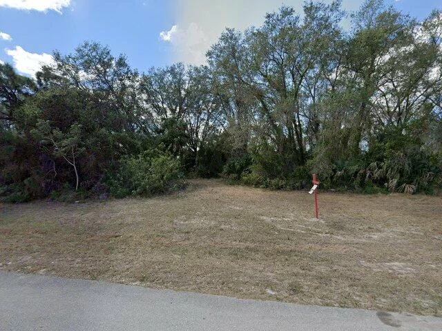 House image located at Cape Coral, FL 33909