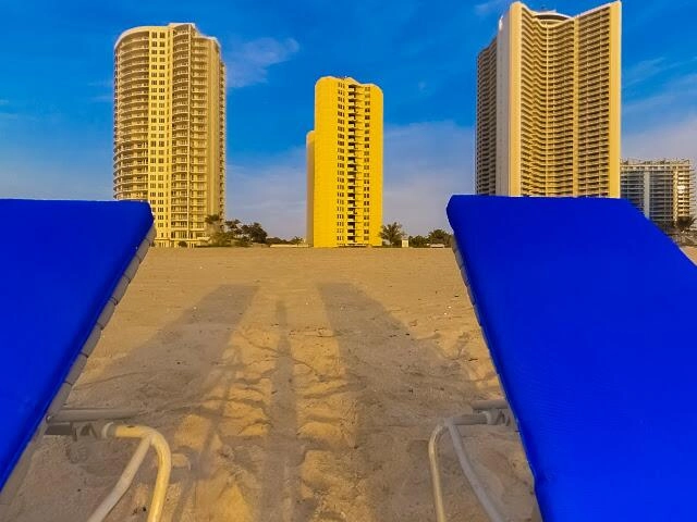 House image located at West Palm Beach, FL 33404