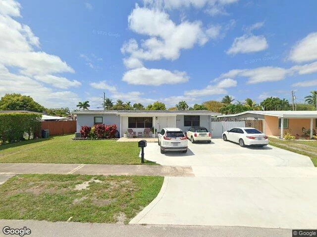 House image located at Miami, FL 33165