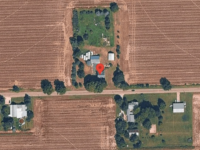 House image located at Syracuse, IN 46567