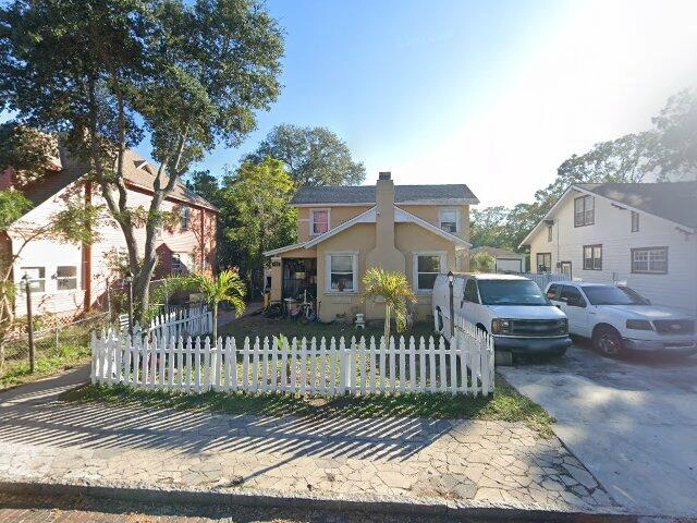 House image located at Saint Petersburg, FL 33705