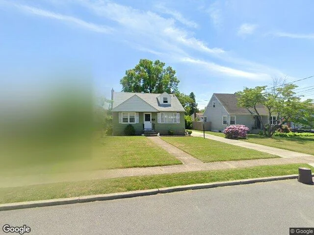 House image located at Stratford, NJ 08084