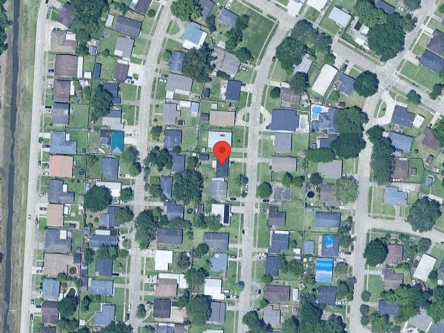House image located at Gretna, LA 70056