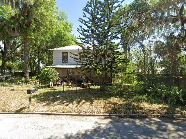 House image located at Crescent City, FL 32112