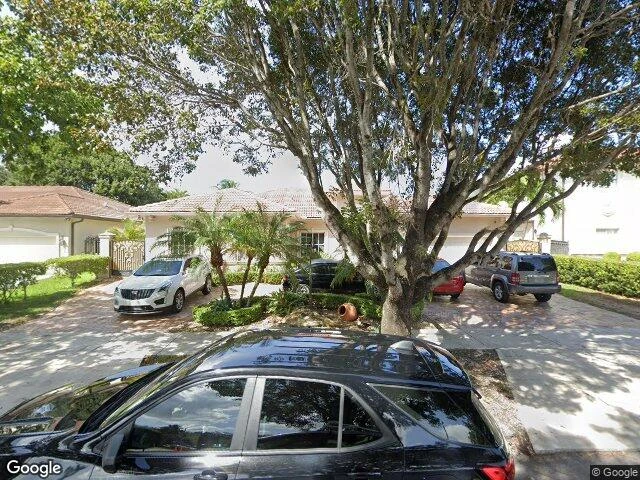 House image located at Hialeah, FL 33016