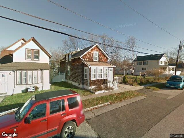 House image located at Lindenhurst, NY 11757