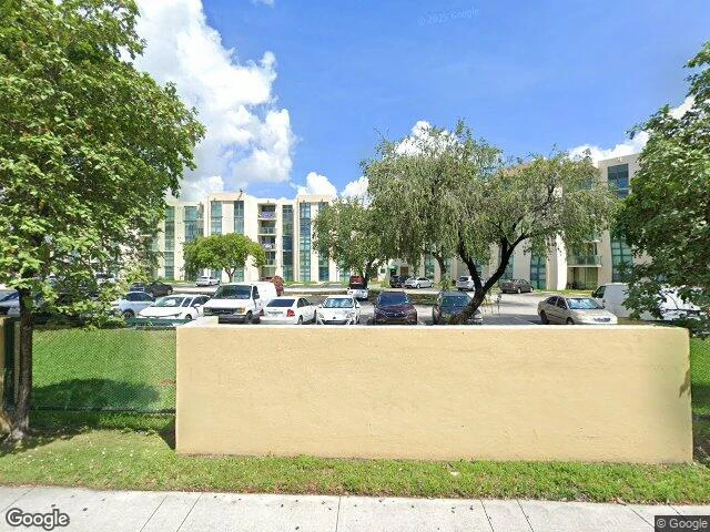 House image located at Miami, FL 33175