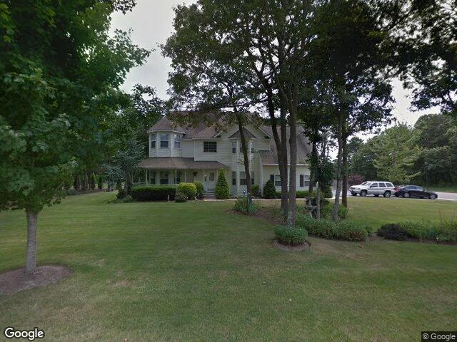 House image located at Manorville, NY 11949