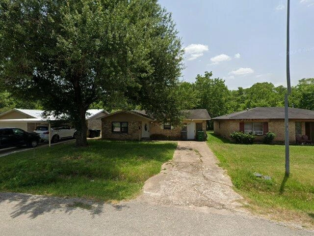 House image located at Houston, TX 77021