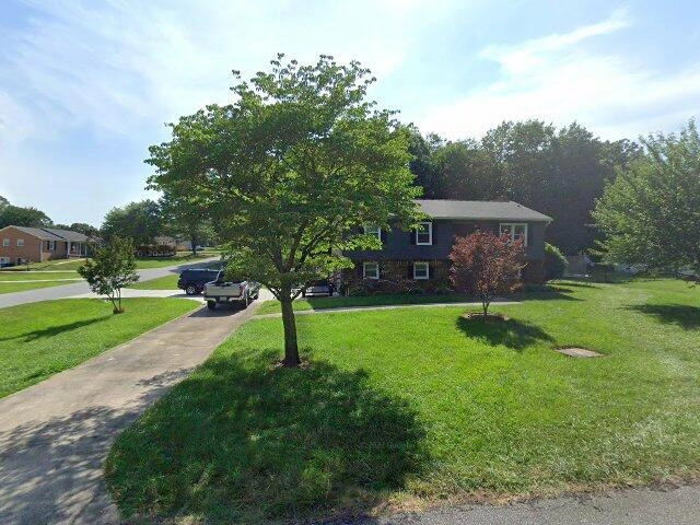 House image located at Redding, CA 96003