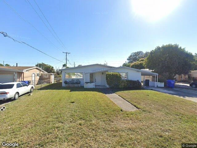 House image located at Hollywood, FL 33024