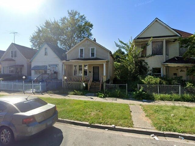 House image located at Chicago, IL 60628