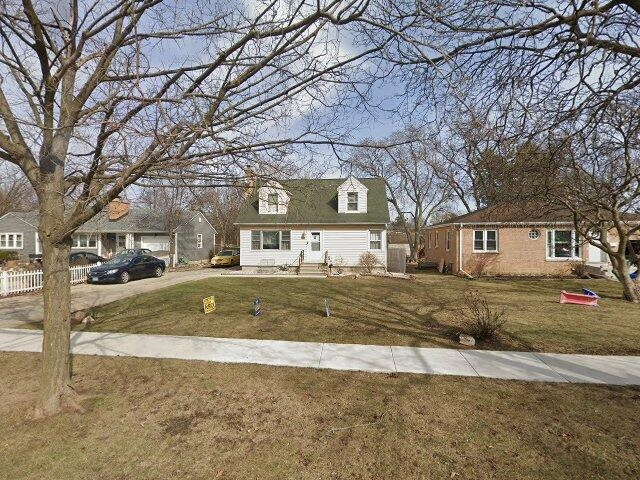 House image located at Villa Park, IL 60181