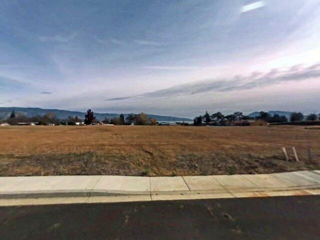 House image located at Lakeport, CA 95453