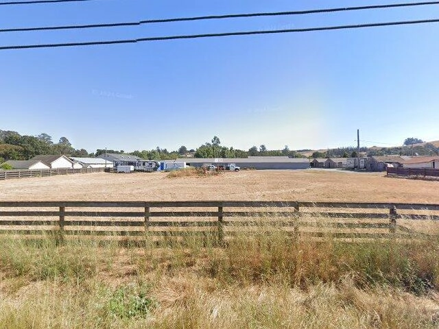 House image located at Petaluma, CA 94952