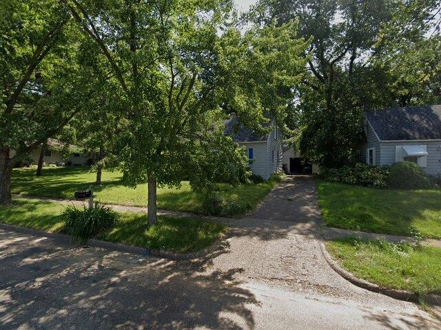 House image located at Eau Claire, WI 54703