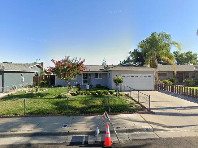 House image located at Clovis, CA 93612