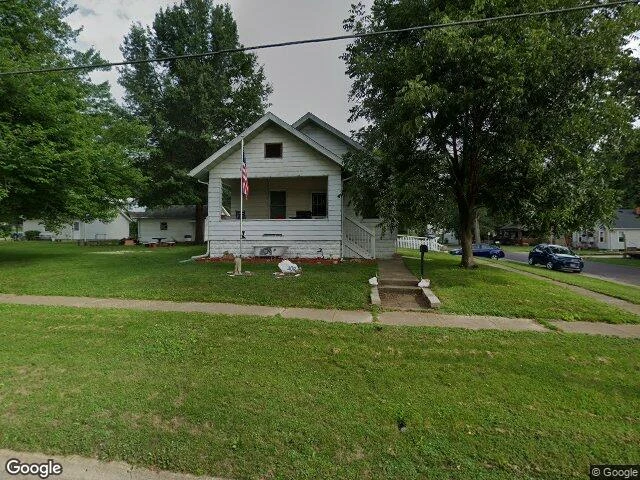 House image located at Mackinaw, IL 61755