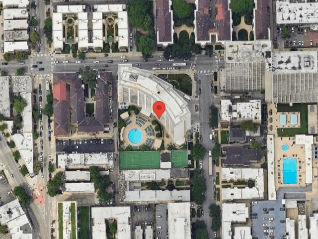 House image located at Chicago, IL 60613