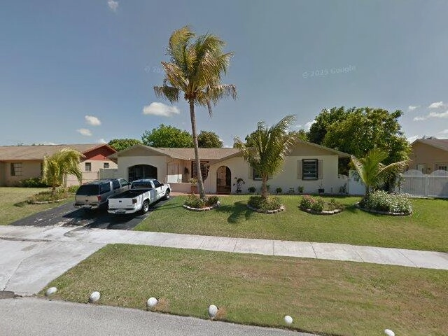 House image located at Miami, FL 33157