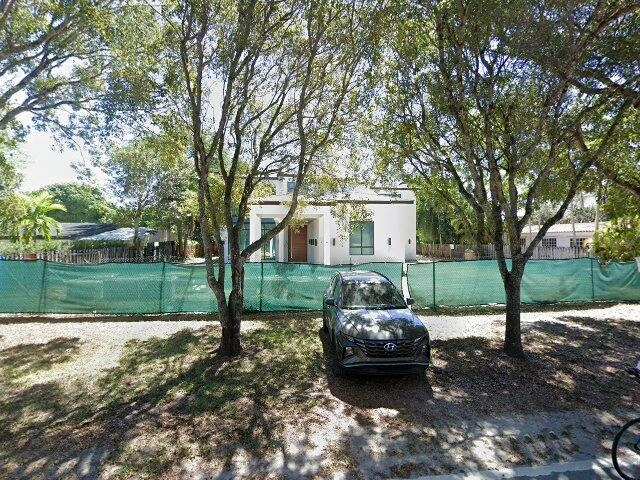 House image located at Miami, FL 33156